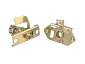 CHA18 CHAPA COFRE Y CONTRA NISSAN PU 620 73-80