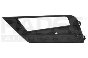 003-2705-23 REJILLA FASCIA DELANTERA ST LEON 17-20 C/HOYO P/FARO FR/CRUPA L4 4 CILINDROS 1.4/1.8/2.0 L 5 PUERTAS IZQ