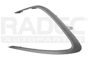 011-3002-27 MOLDURA FASCIA DELANTERA TY CAMRY 21-22 PLATA LE/XLE L4 4 CILINDROS 2.5L 4 PUERTAS IZQ