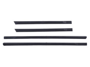 MOP95 MOLDURA DE PUERTA VW JETTA 88-91 92 4P
