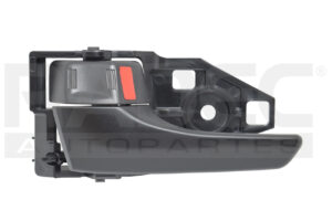 012-3002-95 MANIJA INTERIOR TY CAMRY 12-17/HIGHLANDER LE 14-16/HILUX SRV 16-20/RAV 4 LE 13-18 NEGRO PLASTICO DELANTERA/TRASERA IZQ