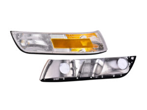 CUPR98 CUARTO PUNTA FORD GRAND MARQUIS 95-97 RH BCO/AMBAR RADEC