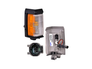 CUPR196 CUARTO PUNTA NISSAN PU 87-89 RH D-21 PINT BICOLOR RADEC