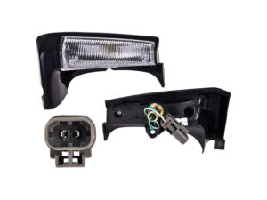 CUPR172 CUARTO PUNTA NISSAN TSURU I 1984 RH RADEC