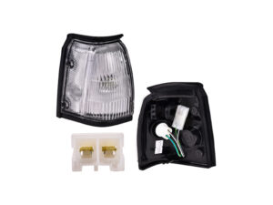 CUPR176 CUARTO PUNTA NISSAN TSURU II 88-89 RH BLANCO RADEC