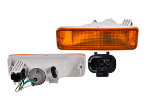013-2322-07 CUARTO FRONTAL NS URVAN 00-01 AMBAR DEPO IZQ