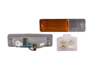 CUFR117 CUARTO FRONTAL NISSAN PU 81-93 LH (720) BICOLOR RADEC