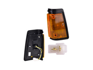 CUPR191 CUARTO PUNTA NISSAN PU 81-91 LH (720) NEGRO RADEC