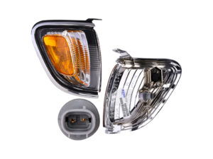 CUPR432 CUARTO PUNTA TOYOTA TACOMA 01-04 CROMADO RH RADEC