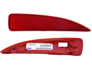 013-3018-01 CUARTO REFLEJANTE TRASERO TY YARIS 12-14 3 Y 5 PUERTAS TYC IZQ