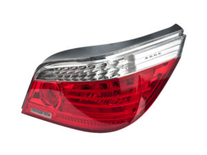 017-0315-02 CALAVERA BW SERIE 5 07-09 4 PUERTAS C/LEDS DEPO DER