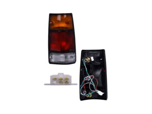 CALR218 CALAVERA ISUZU PU/LUV 88-95 RH NEGRA RADEC