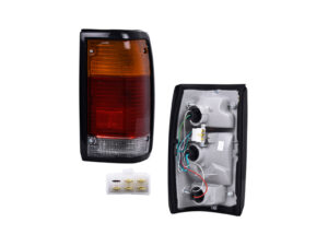 CALR224 CALAVERA MAZDA PU 86-93 RH PINTADA RADEC