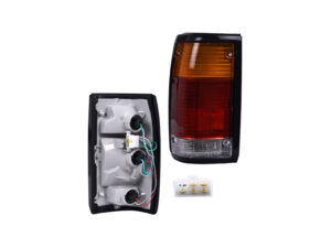 CALR223 CALAVERA MAZDA PU 86-93 LH PINTADA RADEC