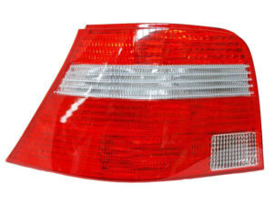 017-3111-26 CALAVERA VW GOLF 04-07 ROJO/BLANCO TYC DER