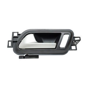 101405 MANIJA INTERIOR VW AMAROK HIGHLINE 11-19 CON HOYO NEGRO/PLATA PLASTICO DELANTERA/TRASERA IZQUIERDA