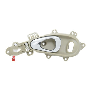102711 MANIJA INTERIOR CR PT CRUISER 01-10 CON HOYO PARA SEGURO BEIGE/CROMADA PLASTICO DELANTERA IZQUIERDA
