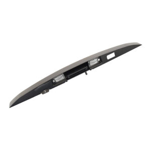 102957 MOLDURA 5TA PUERTA JP GRAND CHEROKEE 05-10 CON MANIJA SIN HOYO PARA CAMARA NEGRA LISA