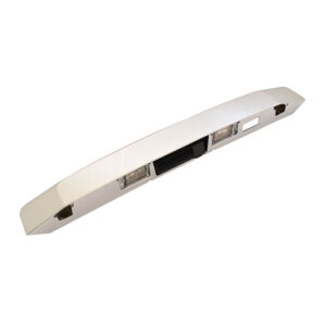 102959 MOLDURA 5TA PUERTA JP LIBERTY 08-13  CON MANIJA ADAPTABLE CAMARA REVERSA SIN EMBLEMA CON LUZ DE PLACA CROMADA