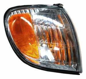 18-5477-00-1N CUARTO PUNTA TUNDRA 05-06 CAB REG/ CAB 1/2 TYC DER