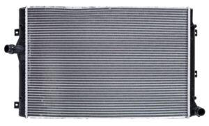 1K0121251AB RADIADOR JETTA 10-18 GLI/ BORA 05-10/ BEETLE 12-19 STD/AUT 2.0L SOLDADO 678 286 240419 1180.06