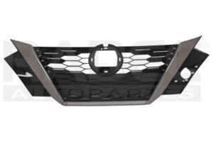 204-2316-18 PARRILLA NS SENTRA 20-21 CROMADA HUMO S/CAMARA SR/// L4 4 CILINDROS 2.0 L 4 PUERTAS
