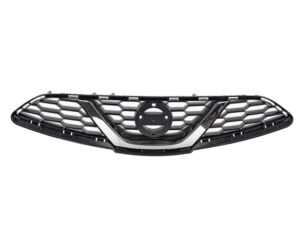PARA776 PARRILLA NISSAN MARCH 14-19 CROMADA