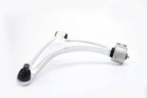 Horquilla Inf. Izq.  Malibu 04-12 Pontiac G6 06-07