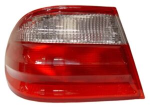 440-1915L CALAVERA MBENZ CLASE E 99-01 ROJO/BCO EXT S/ARNES DEPO2 IZQ