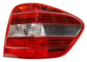 440-1946R CALAVERA MBENZ CLASE M 06-09 S/ARNES DEPO2 DER