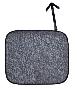 5216947020 TAPA DEFENSA TRAS PRIUS 16-18 210305