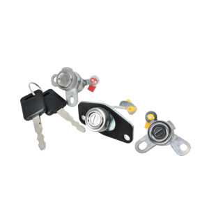 71624 SET DE CILINDROS NS SENTRA 01-06  CON LLAVE SIN CHIP PUERTA/CAJUELA P/INTERCALAVERA METAL CROMADO CHIN MANIJAUTO Derecho/Izquierdo Delantera