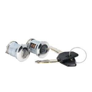 71663 CILINDRO PARA PUERTA DG STRATUS  CR CIRRUS 95-00  JP CHEROKEE SPORT 97-01  DG RAM VAN 94-01  JP GRAND CHEROKEE 93-98/WRANGLER 87-95/CHEROKEE 84-96  CON LLAVE JUEGO METAL CROMADO TWN YAU YOUNG 4637581