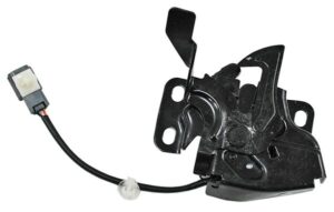 74120SDAA12 CHAPA COFRE ACCORD 03-07 2P C/SWITCH 2218