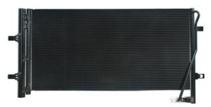 8U0260401C CONDENSADOR AUDI A3 15 C/DESHIDRATADOR