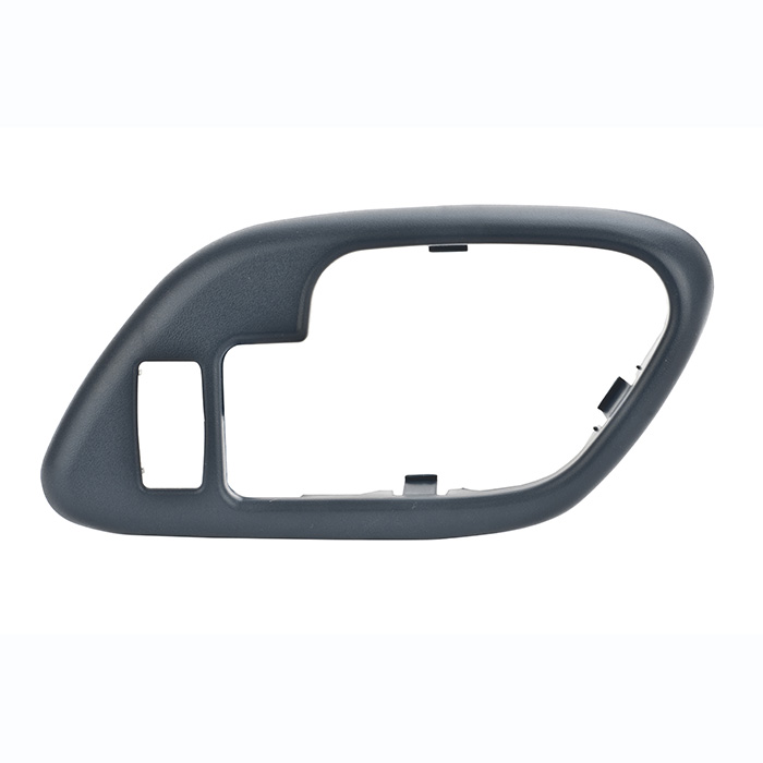 99518 MANIJA INTERIOR CV CHEYENNE/CUSTOM 95-98/SUBURBAN 95-99/SILVERADO 95-98/TAHOE 95-99 GM SIERRA/YUKON 95-98 CD ESCALADE ESV 95-00 CV PICK UP 95-98 BISEL CON HOYO AZUL PLASTICO DELANTERA/TRASERA DERECHA