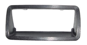 BCMTCS1095 MANIJA TAPA CAJA S10 95-04 LISA BISEL PLASTICO