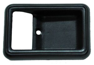 BIS32 BISEL MANIJA INT NISSAN PU 720 81-93 NEGRO LH=RH