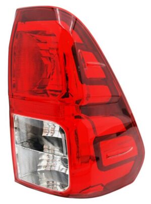 CALA1092 CALAVERA TOYOTA HILUX 16-26 C/ARNES RH ALD
