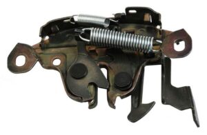 CHCNMA00 CHAPA COFRE MAXIMA 00-03 2218