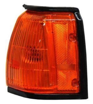 CUPA179 CUARTO PUNTA NISSAN TSURU II 90-91 LH AMBAR ALDO