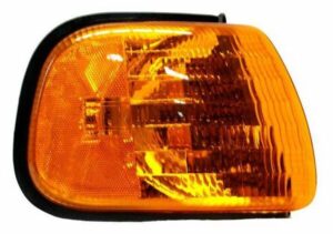 CUPA70 CUARTO PUNTA DODGE VAN 98-03 RH AMBAR ALDO