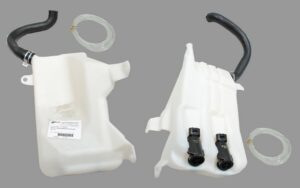 DLTRA96 DEPOSITO LIMPIAPARABRISAS RAV4 96-00 S/A/A C/MOTOR ****8