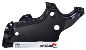 F31615EFMA GUIA SALPICADERA VERSA 20-22 INF T20 IZQ