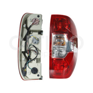 FCNC1801 CALAVERA CHEV S-10 MAX 22-24 DER C/ARNES (DOBLE CABINA) (ROJO/BLANCO/ROJO)