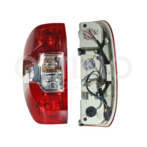 FCNC1802 CALAVERA CHEV S-10 MAX 22-24 IZQ C/ARNES (DOBLE CABINA) (ROJO/BLANCO/ROJO)