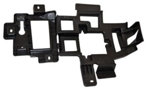 GTM319IR GUIA DEFENSA TRAS MAZDA 3 19-21 4P INT 211231 DER