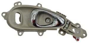 MIDPT01DBR MANIJA INT PT CRUISER 01-05 BEIGE/ CROMO DEL PLASTICO 2218 DER
