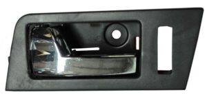 MIFEC08DNCL MANIJA INT ESCAPE 08-12/ FOCUS/ MARINER 08-11 NEGRA/ CROMO SEGURO ELECTRICO DEL PLASTICO IZQ