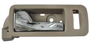 MIFMU10BCL MANIJA INT MUSTANG 10-14 BEIGE/ CROMO DEL PLASTICO IZQ